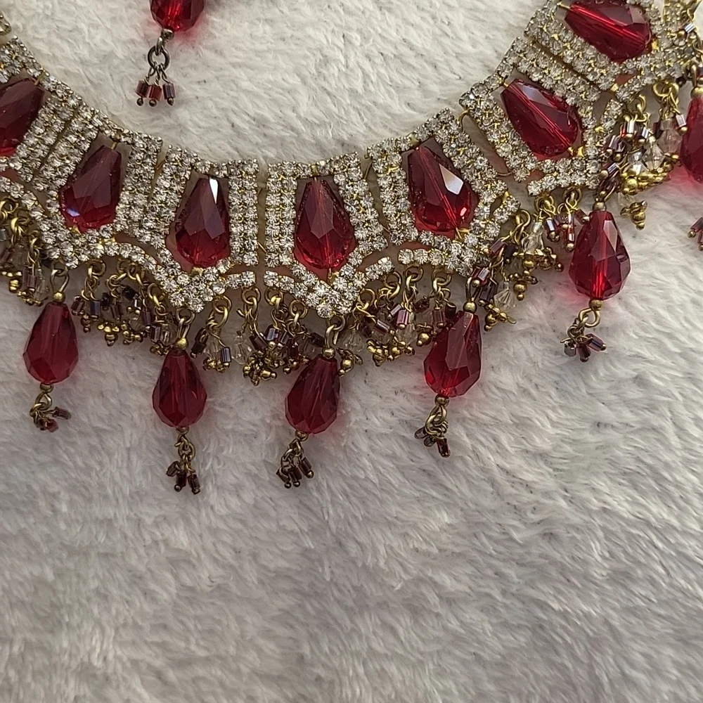 Source Unknown Red and Silver Necklace Set - Picture 4 of 9